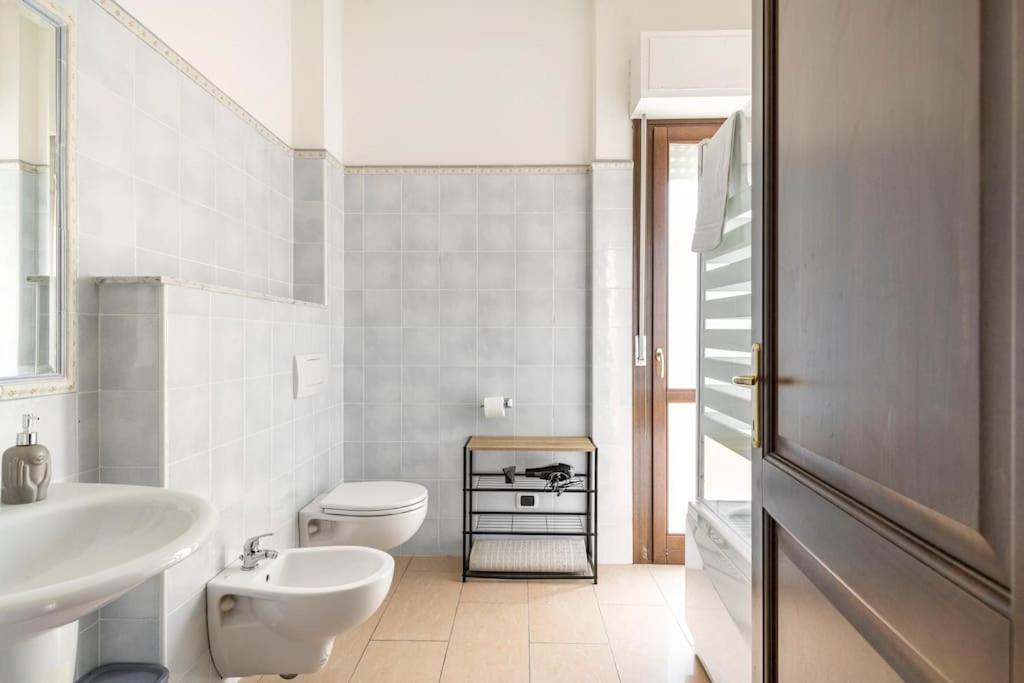 Dimoras Bellissimo Appartamento Centrocitta Olbia Exterior foto